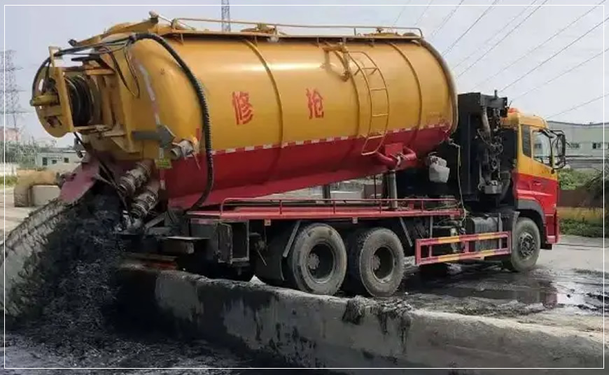 酒泉沉淀池清理案例
